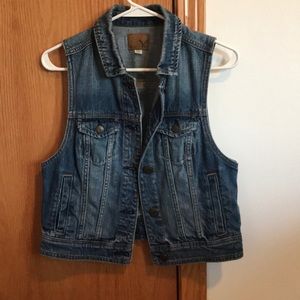 American Eagle Denim Vest
